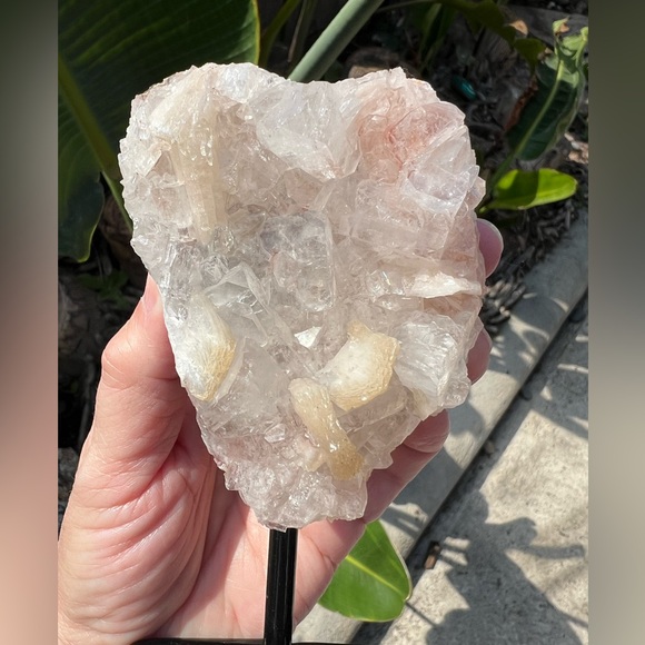 Quartz Crystal with Pink Amethyst and Calcite Inclusions - Picture 5 of 11